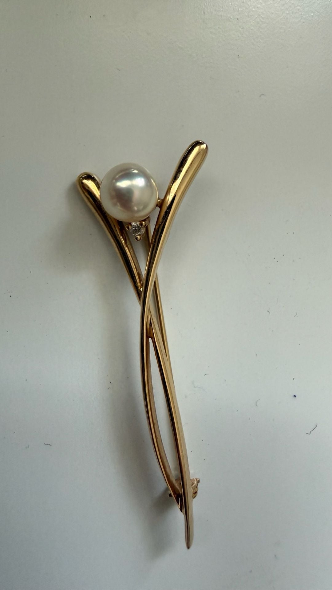 T. Foster & Co. 14k Gold Pearl And Diamond Brooch Pin